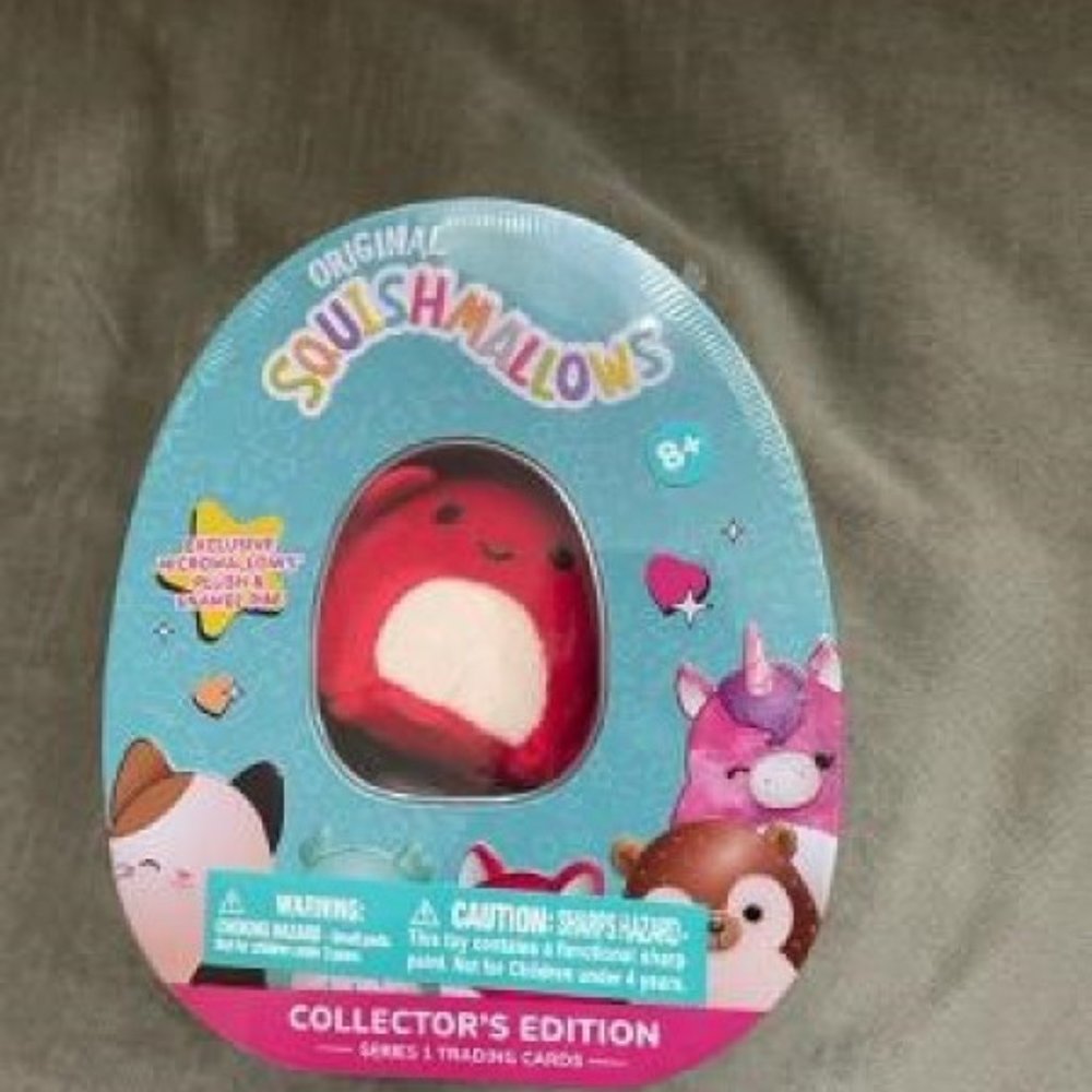 Squishmallow Collectors Tin Carlos The Crab